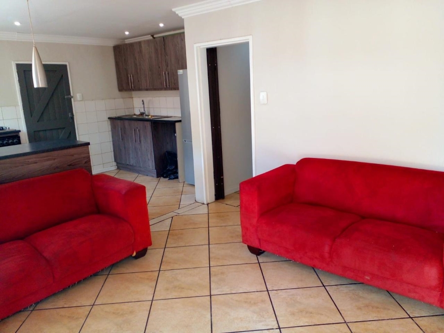 8 Bedroom Property for Sale in Brandwag Free State